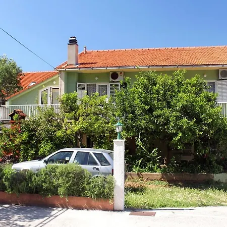 Double Jelsa 4602a 3* Jelsa (Hvar)